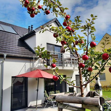 Villa Huegel _ Og_Fewo Göhren-Lebbin Esterno foto