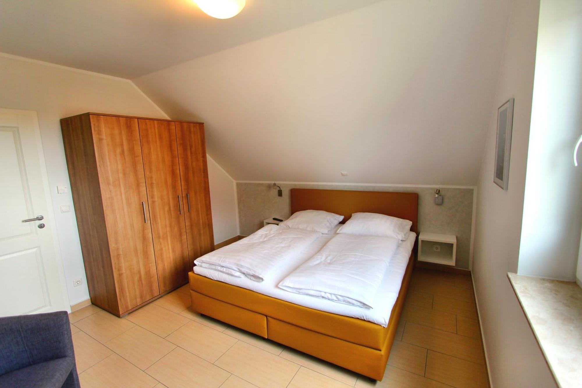 Villa Huegel _ Og_Fewo Göhren-Lebbin Esterno foto